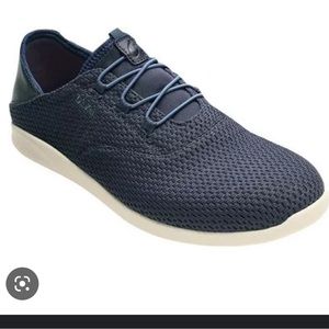 Men’s olukai Alapa Li sneaker - size 11